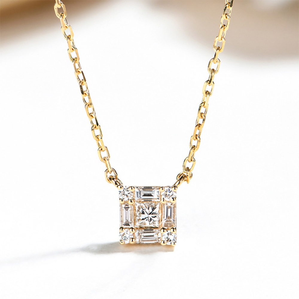 Simplistic Square Pendant Necklace